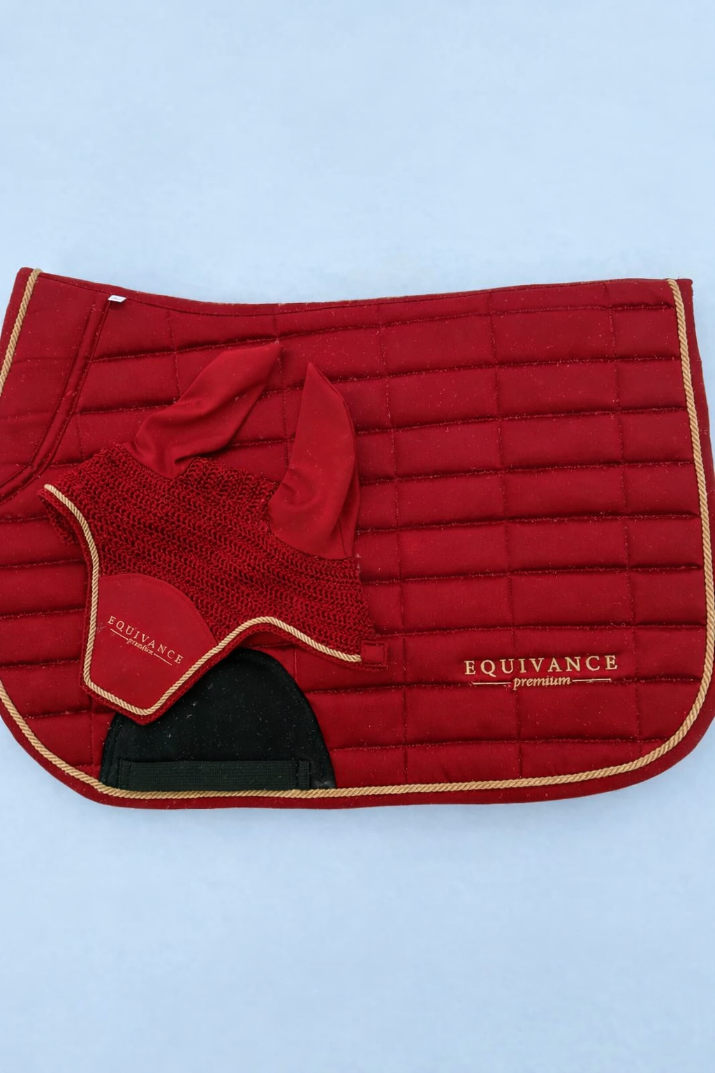 Saddle pad and ear bonnet set