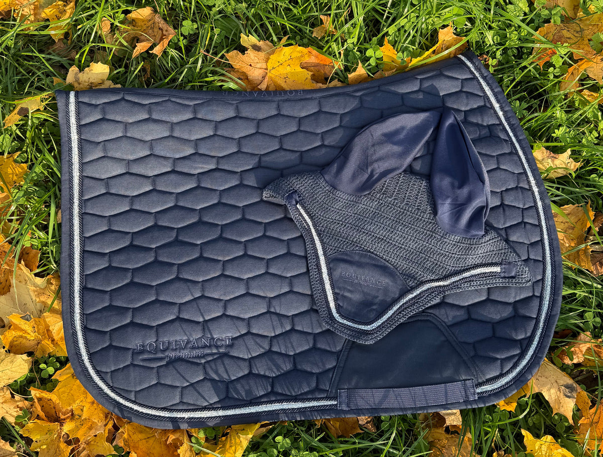 Navy blue cotton shimmer pad ✨