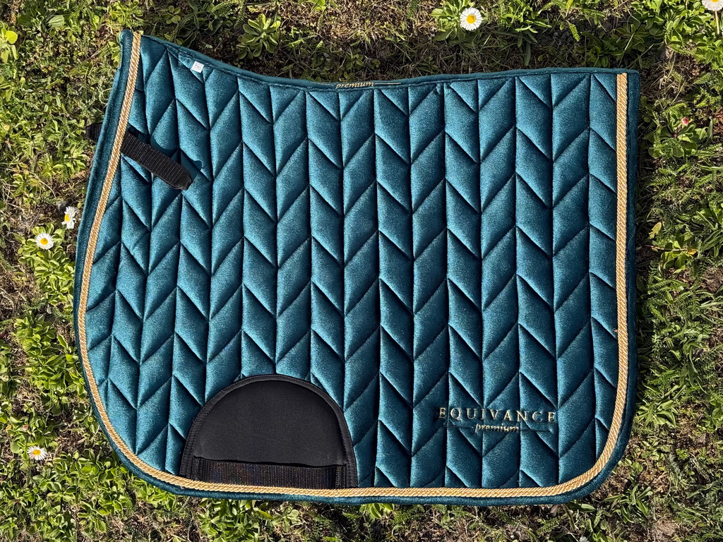 Velvet saddle pad - Victory in turquoise 🦋