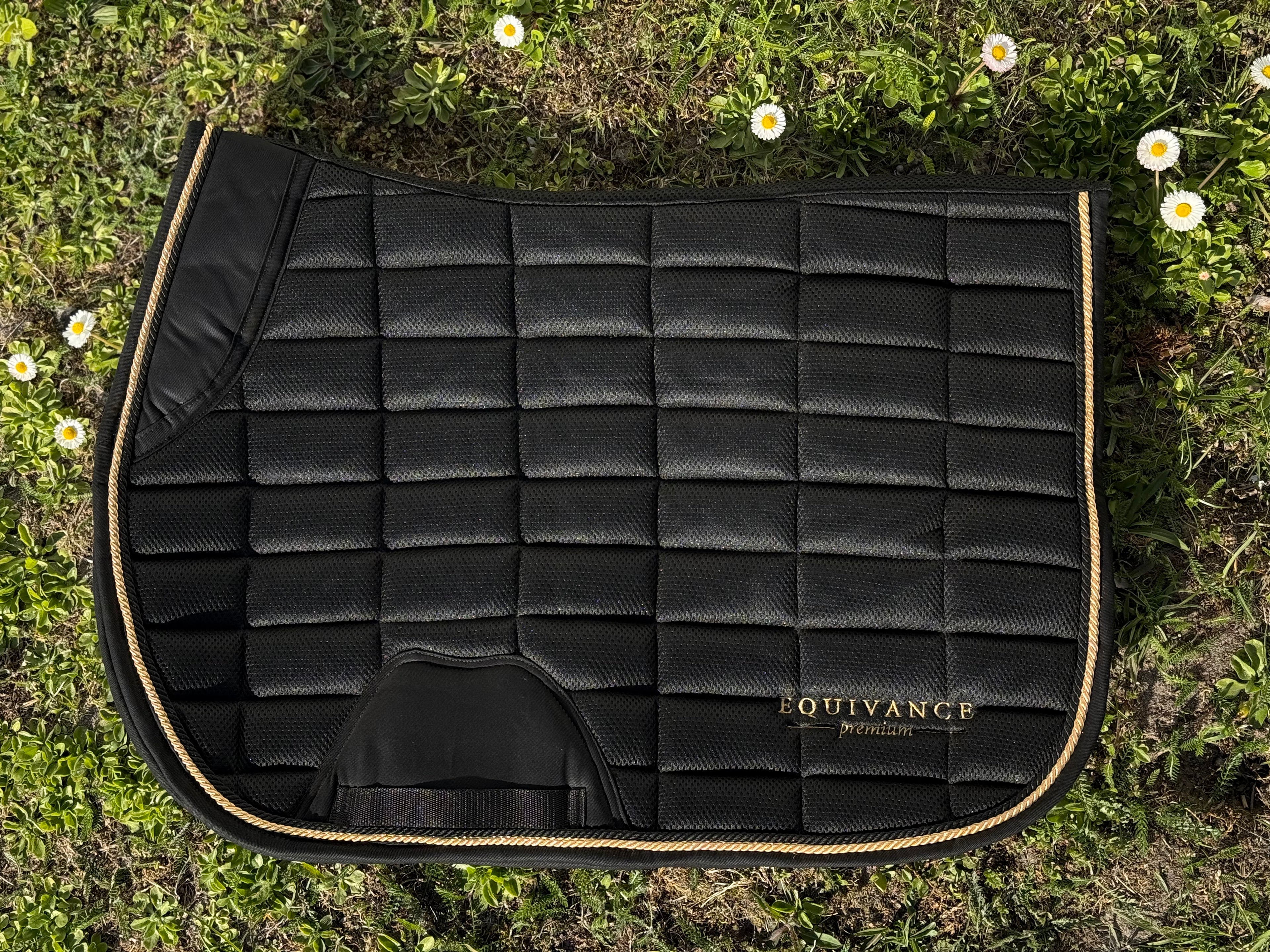 Classic black - mesh saddle pad