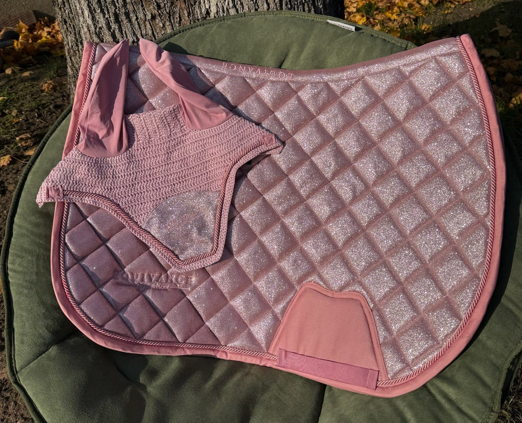 Full glitter pink saddle pad
