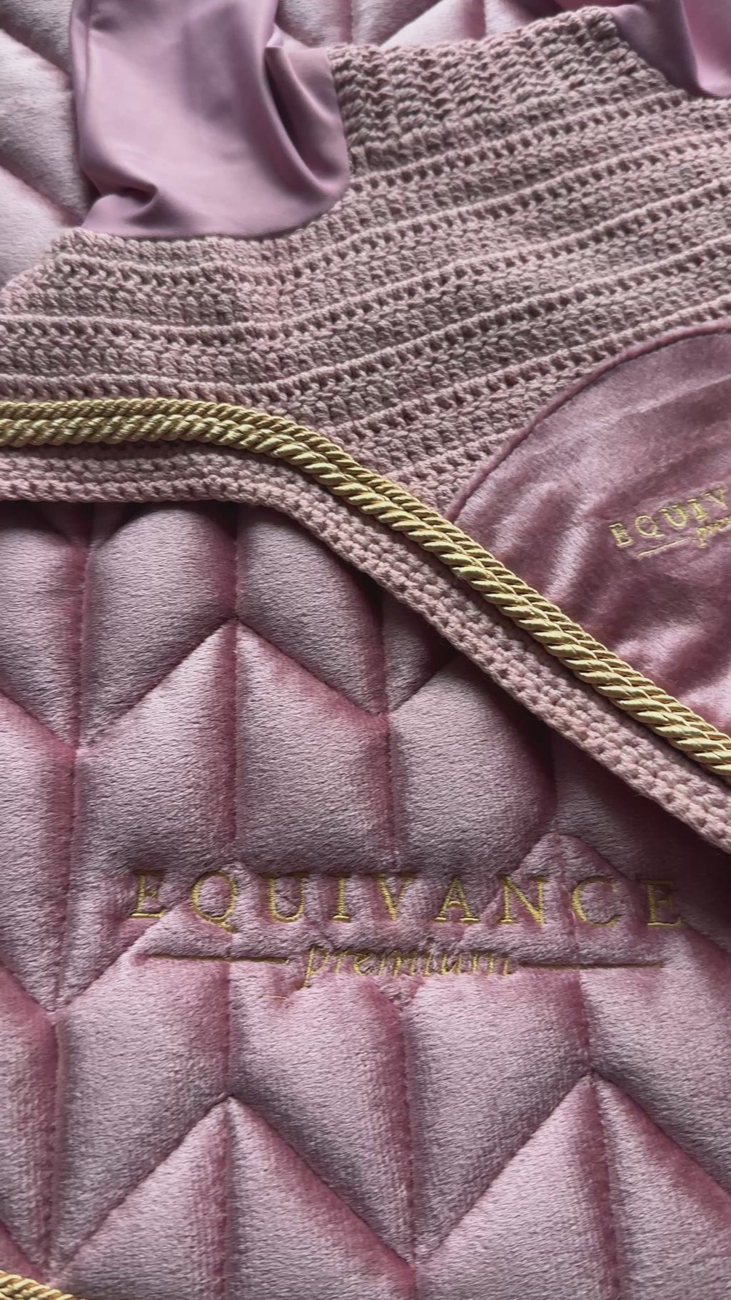 Velvet victory set in rose gold pink 🥀