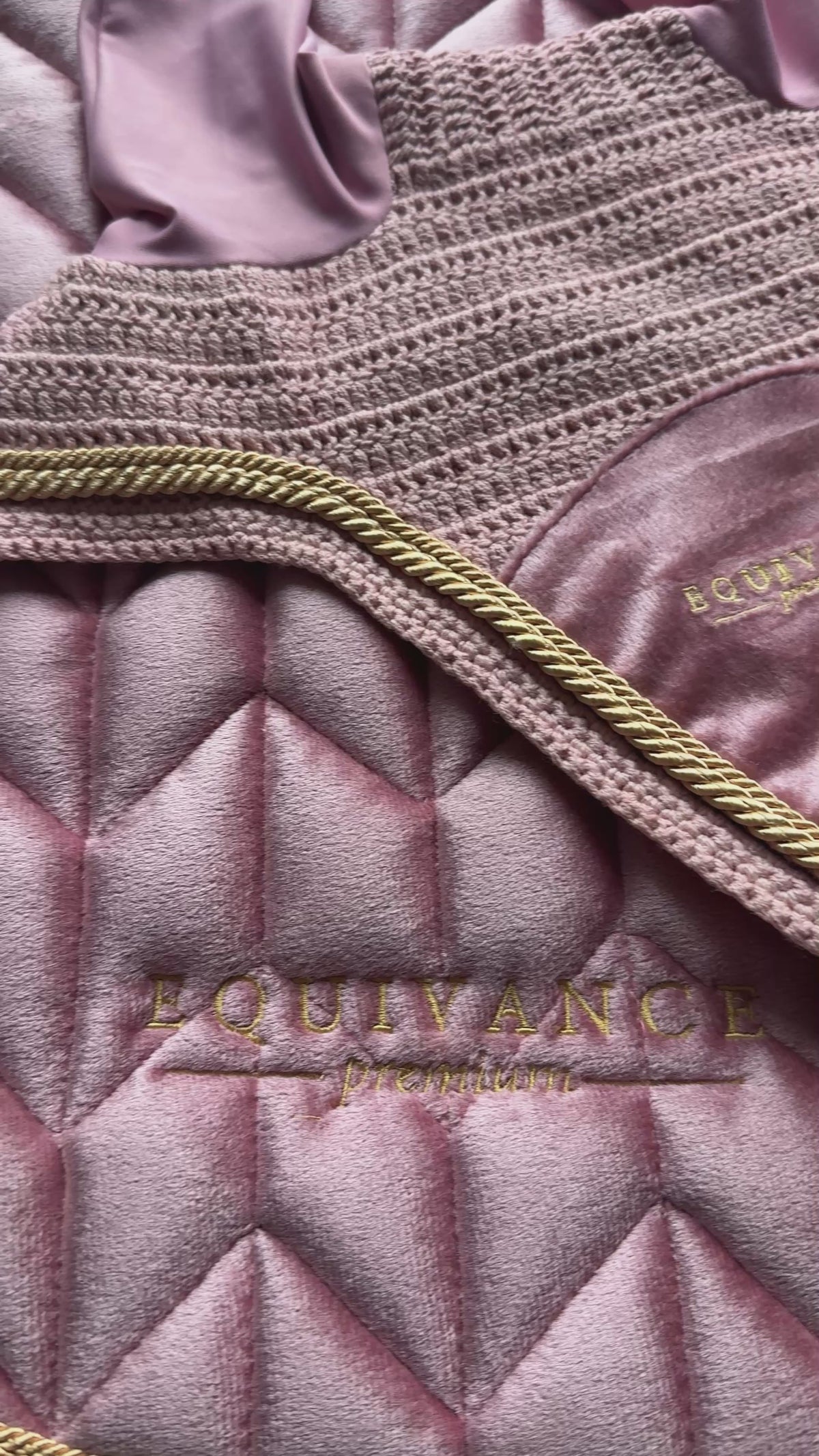 Velvet victory set in rose gold pink 🥀